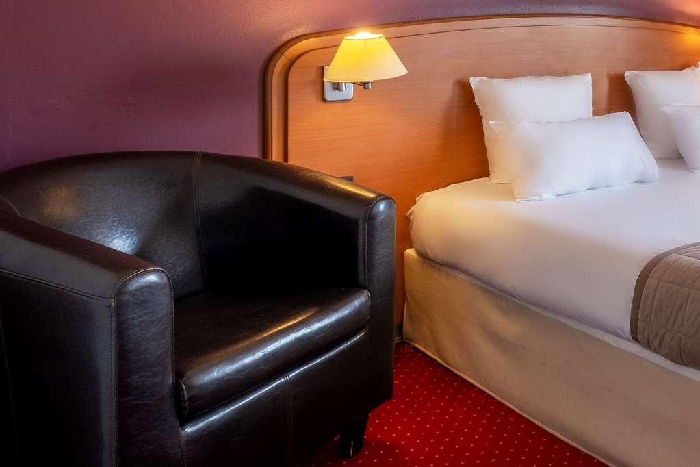 Sky Hotel Goussainville Charles De Gaulle Oda fotoğraf