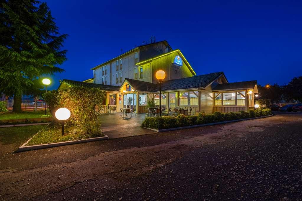 Sky Hotel Goussainville Charles De Gaulle Dış mekan fotoğraf
