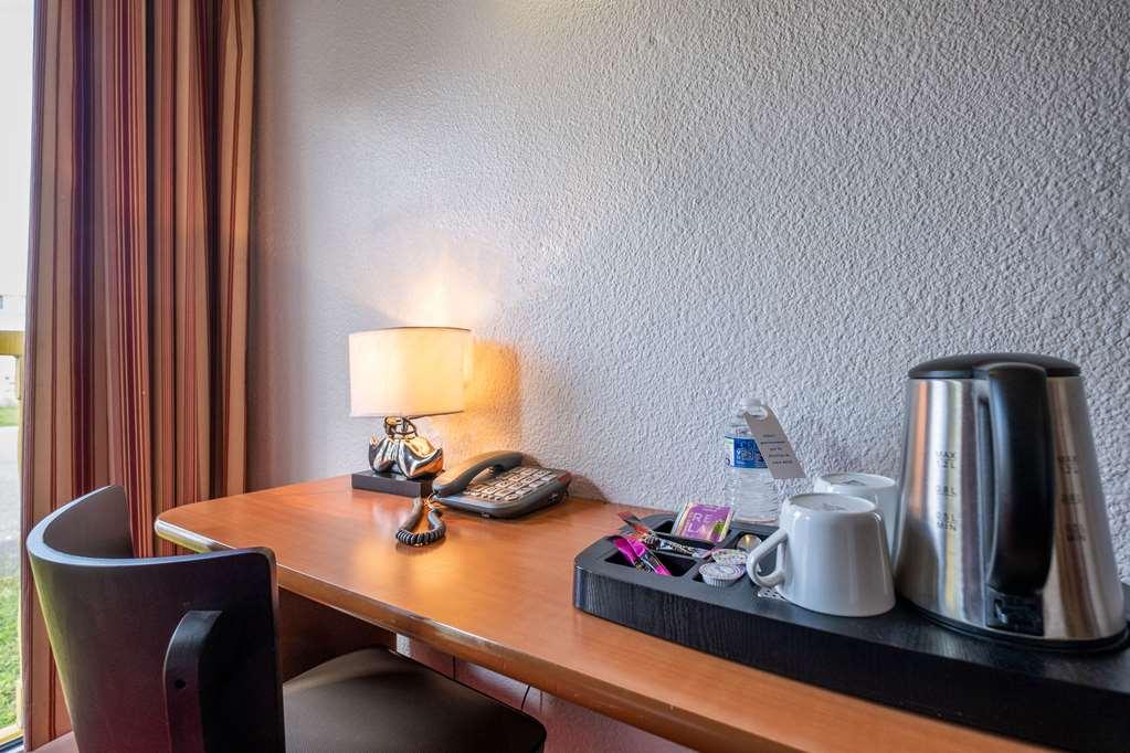 Sky Hotel Goussainville Charles De Gaulle Oda fotoğraf